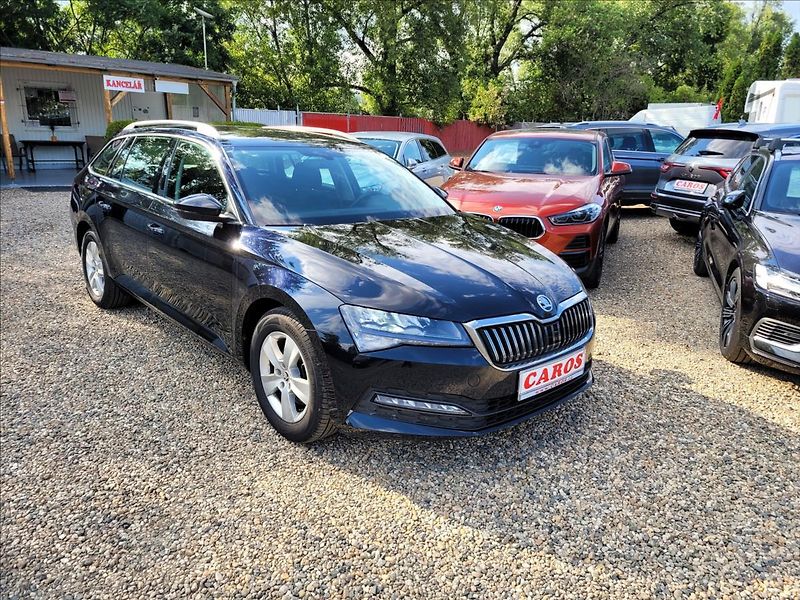 Škoda Superb 1,5 zálohováno - fotka 2 z 50
