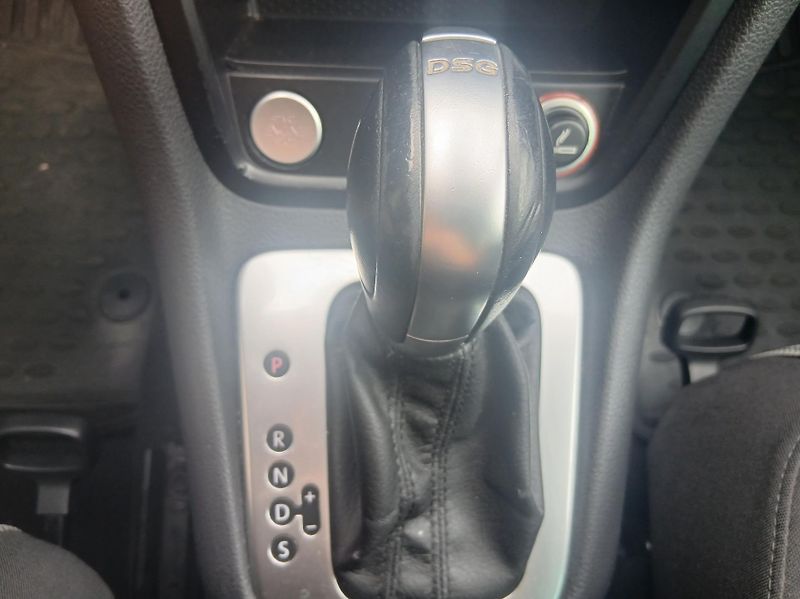 Seat Alhambra 2.0 TDi 7míst DSG - fotka 31 z 40