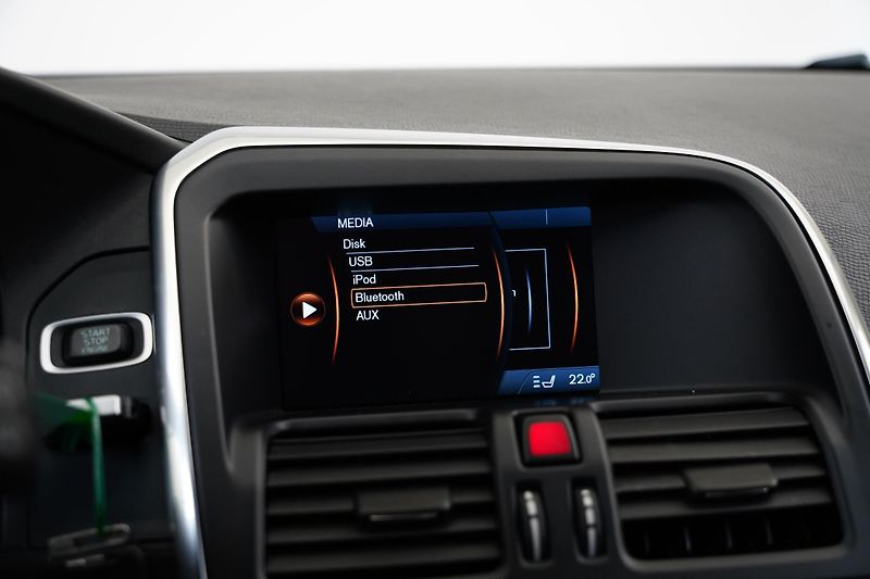 Volvo XC60 - fotka 18 z 26
