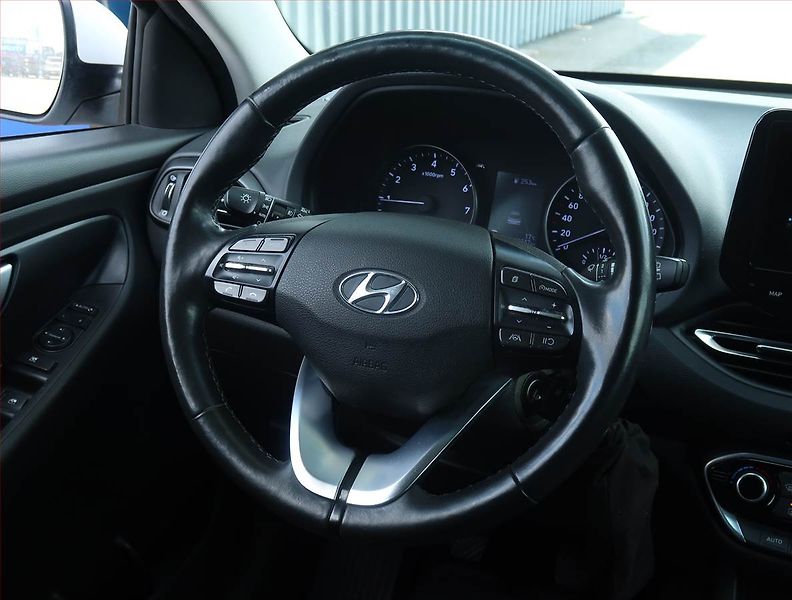 Hyundai i30 (2022) Smart 1.5 DPI, ČR,1.maj - fotka 21 z 21