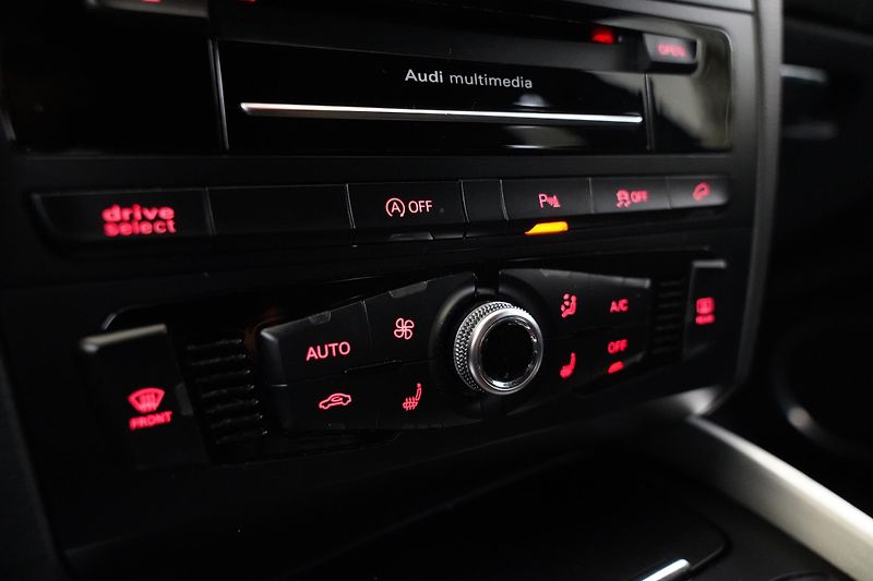 Audi Q5 - fotka 23 z 29