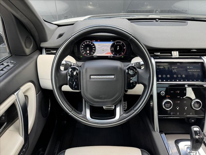 Land Rover Discovery Sport 2,0 D180 R-Dynamic HSE ČR DPH - fotka 16 z 39