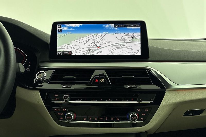 BMW Řada 6 řady 6 | 640i xDrive - fotka 9 z 17