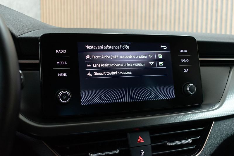 Škoda Scala 1.0 TSI STYLE PLUS*DPH*ČR* - fotka 30 z 39