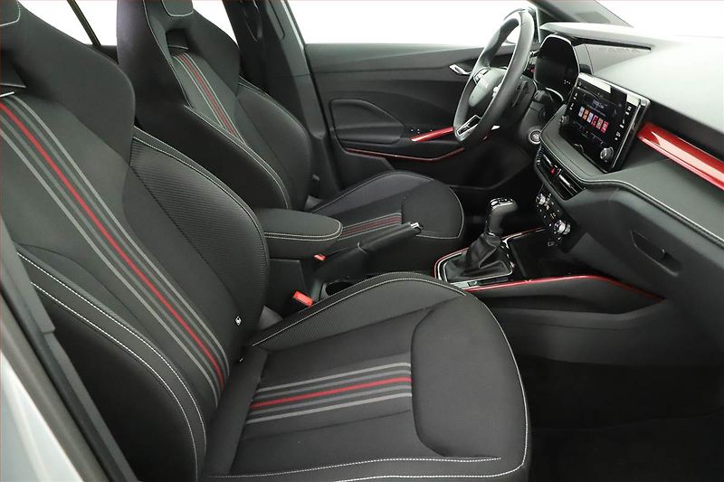 Škoda Fabia (2025) 1.5 TSI, Monte Carlo, FullLed - fotka 7 z 20