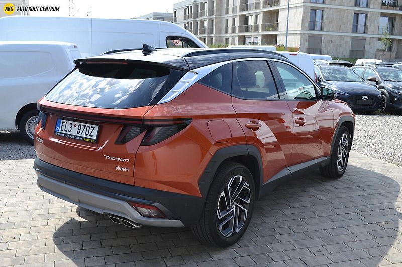Hyundai Tucson 1,6 T-GDI PHEV 4WD AT PREMIUM - fotka 5 z 69