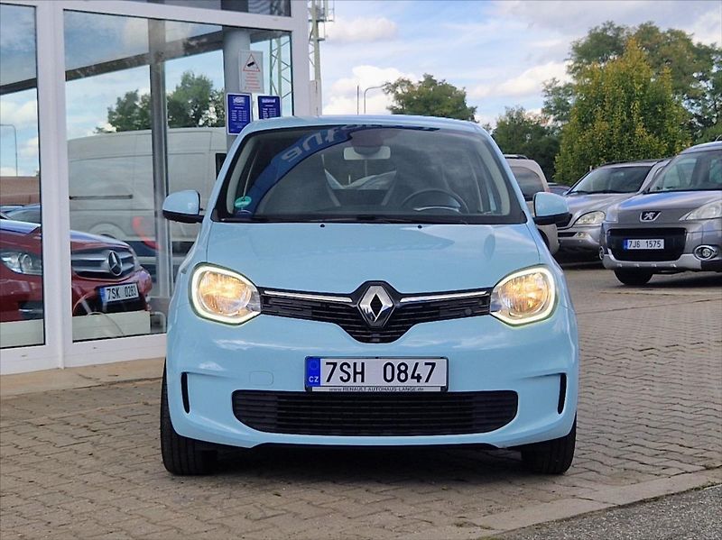Renault Twingo 1,0 i 54kW SENZORY TOPSTAV - fotka 8 z 35