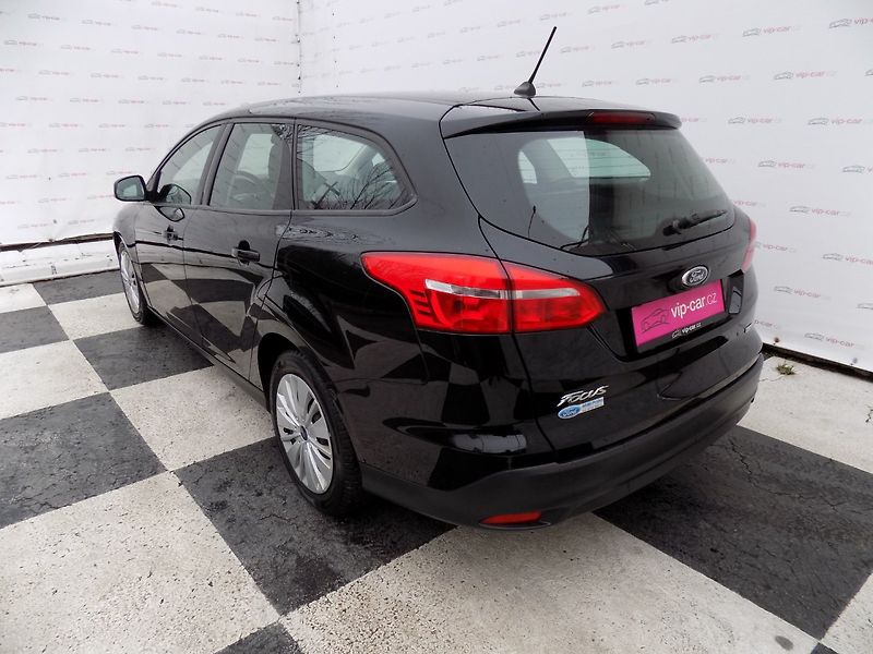 Ford Focus (2017) 1.0/Eco-Boost/Klimatizace/ - fotka 3 z 33