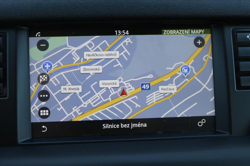 Land Rover Discovery Sport 2,0 TD4  NOVÉ V ČR,A/T,4x4 - fotka 11 z 30