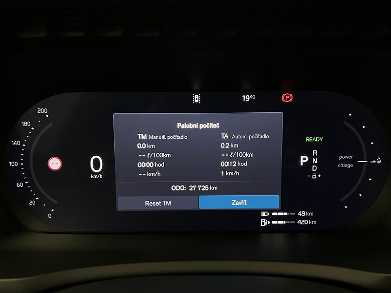 Volvo XC90 T8 AWD RECH. ULTRA DARK 7 MÍST - fotka 27 z 49