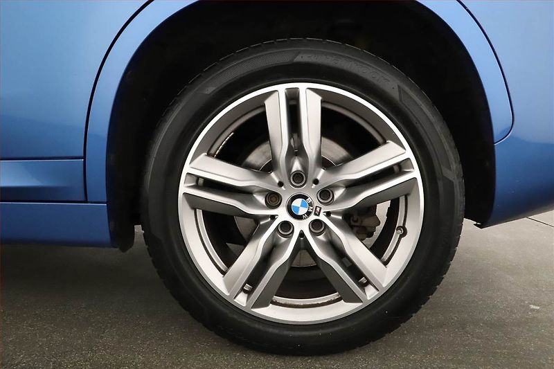 BMW X1 (2018) M Sport xDrive20d, 4X4 - fotka 19 z 19