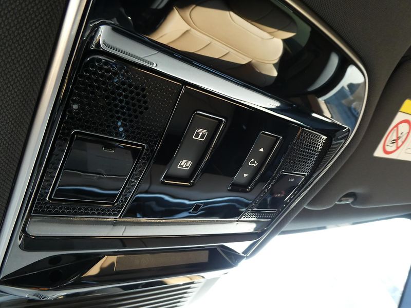 Land Rover Range Rover Sport (2026) 3,0 Dynamic SE D250 - fotka 31 z 37
