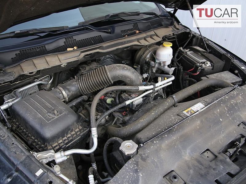 RAM 1500 (2023) Classic 5.7 V8 HEMI - fotka 44 z 44
