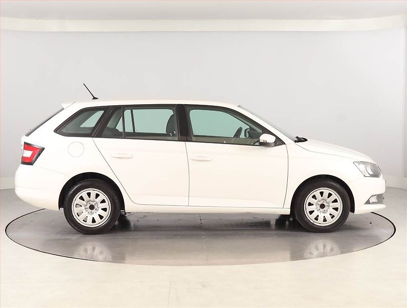 Škoda Fabia (2015) 1.0 - fotka 6 z 17
