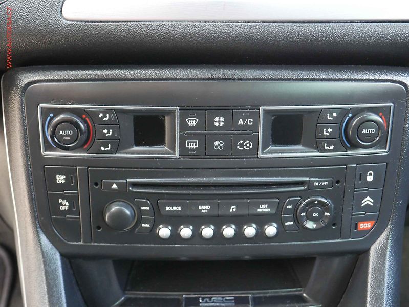 Citroën C5 (2012) 2.0 HDi, AC, kožený in. - fotka 12 z 19