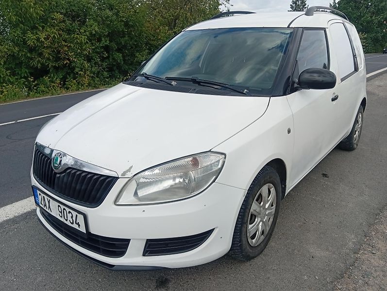 Škoda Praktik 1.2 HTP, 51kW, tažné, nová STK - fotka 1 z 18