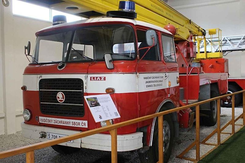 Toto speciální vozidlo dokázalo i překonávat vodní plochy