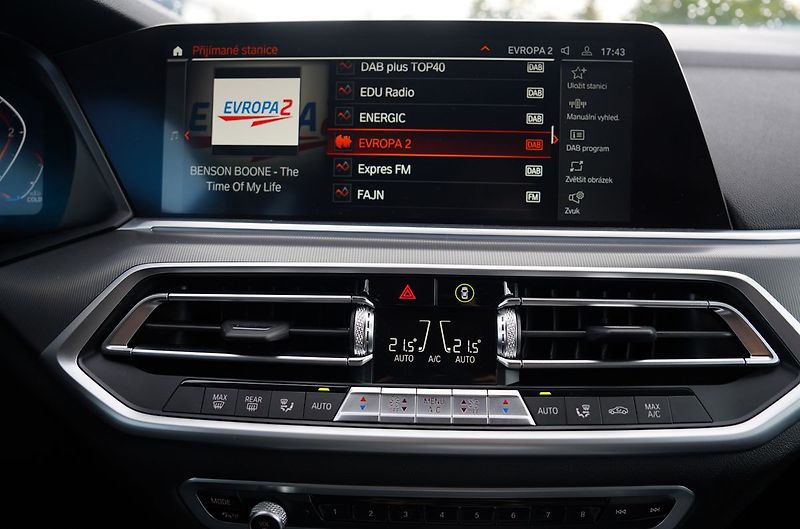BMW X5 25d xDrive/230 PS/kůže/AT - fotka 33 z 42