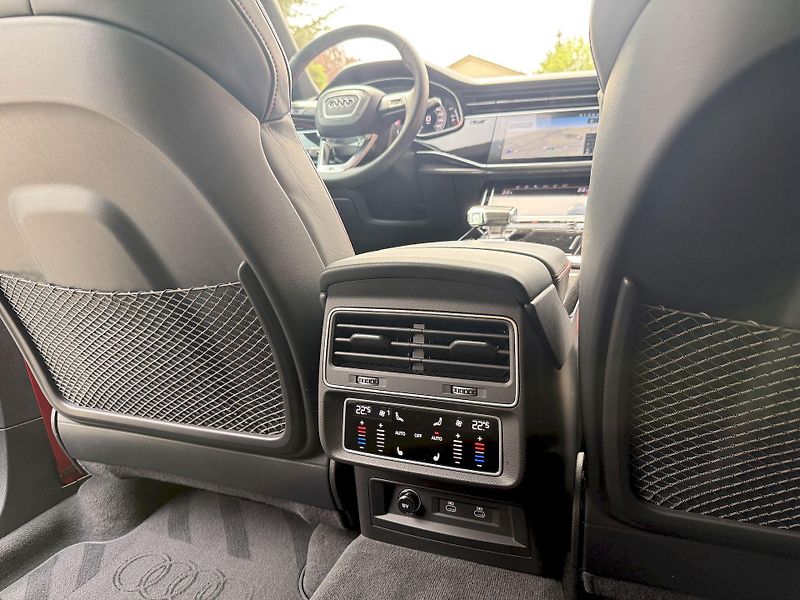 Audi SQ8 RSQ8 Paket FULL CZ Servis TOP - fotka 21 z 42