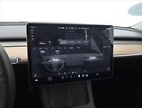 Tesla Model 3 (2021) Std Range Plus LFP, SoH 93% - náhled 17