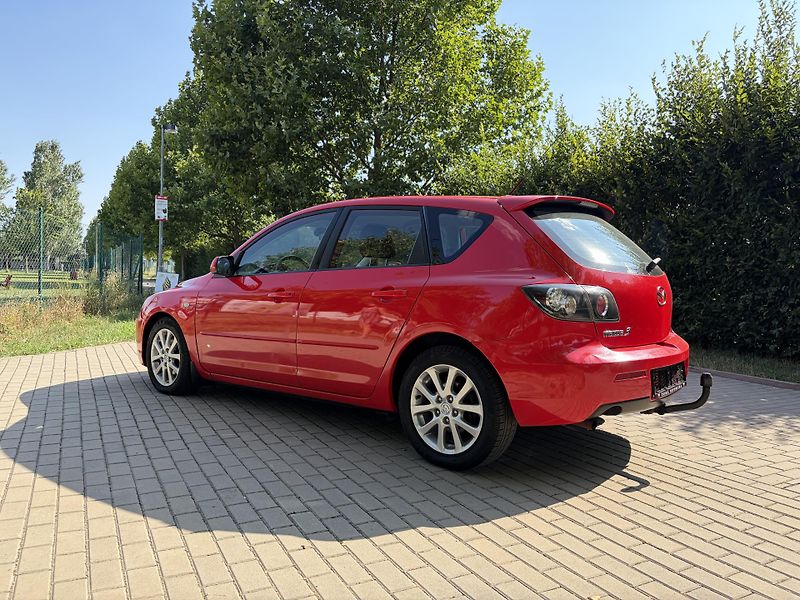 Mazda 3 1.6 Sport  - fotka 7 z 30