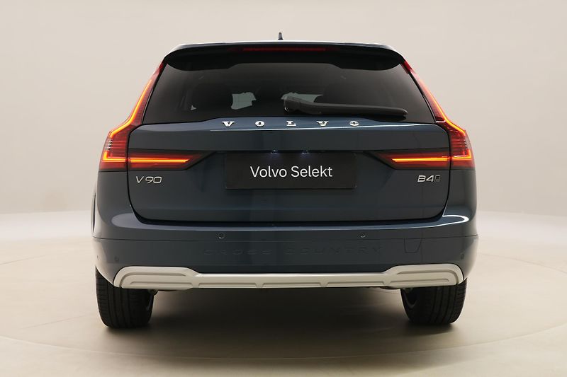 Volvo V90 CC B4 AWD ULTIMATE AUT  - fotka 12 z 62