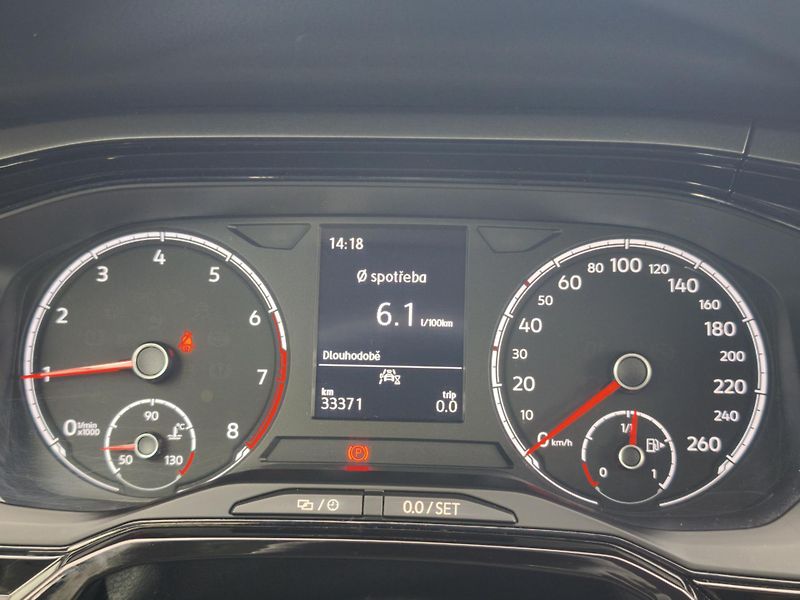 Volkswagen Polo 2020 ČR 1.0 MPI 59kW - fotka 9 z 25
