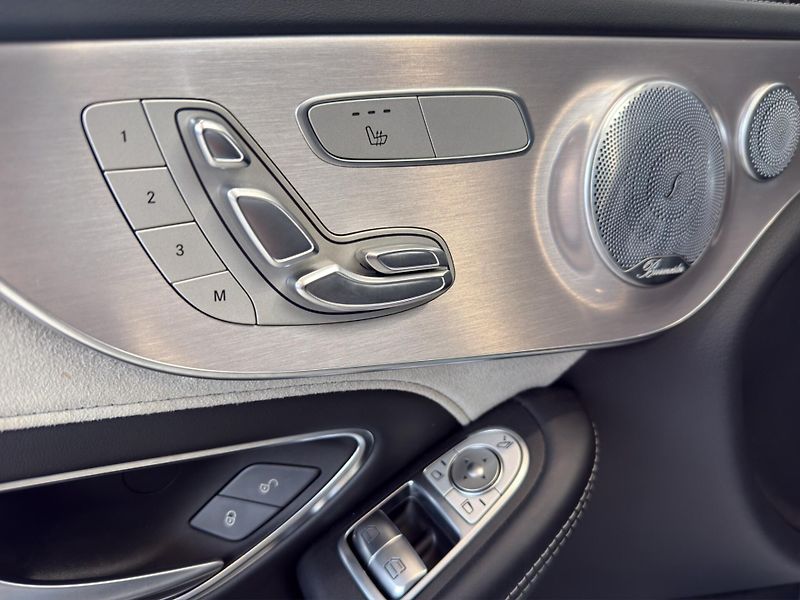 Mercedes-Benz Třídy C (2019) Mercedes-AMG C 63 S kupé - fotka 8 z 21