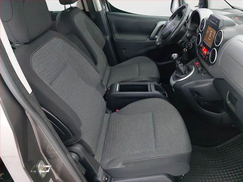 Citroën Berlingo (2016) Shine 1.6 BlueHDi, 5Míst, ČR - fotka 9 z 17