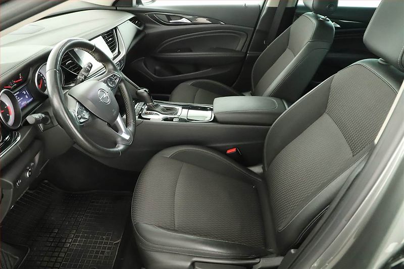 Opel Insignia (2018) 2.0 CDTI, Automat, Navi - fotka 7 z 16