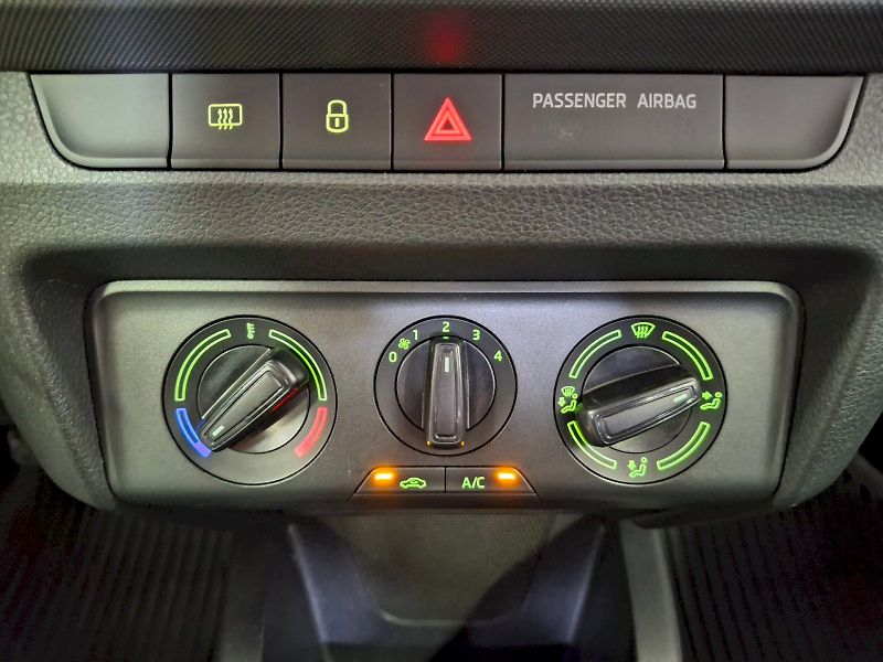Škoda Fabia (2022) Combi Ambition Plus 1,0TSi 70k - fotka 24 z 32