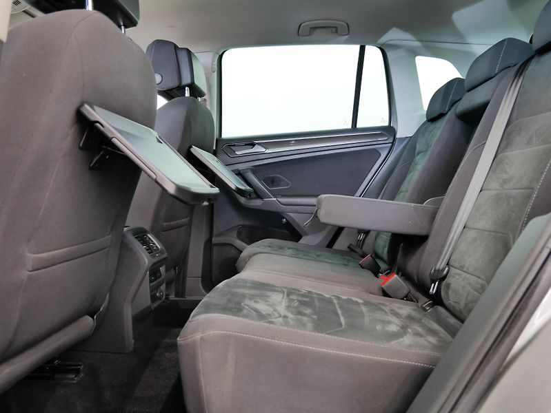 Volkswagen Tiguan - fotka 23 z 25