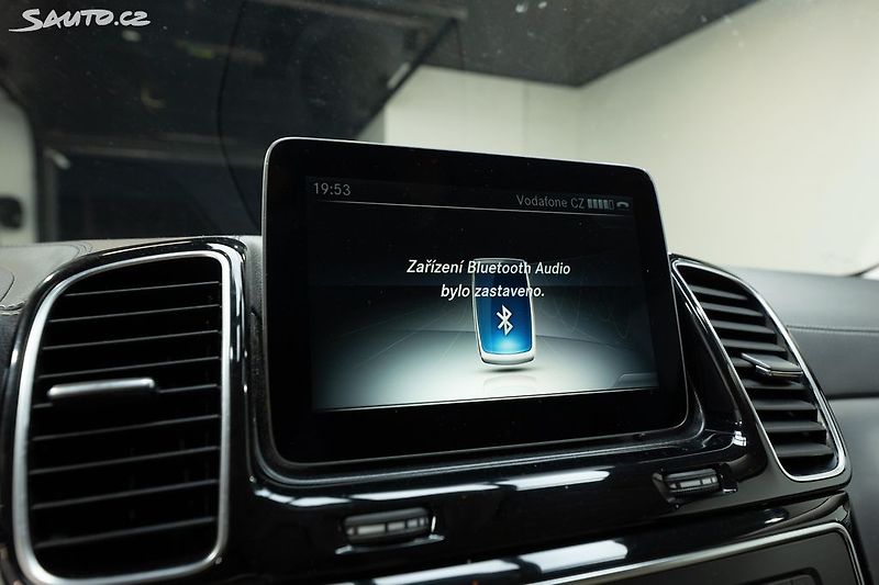 Mercedes-Benz GLE 350d Coupe 190 kW AMG paket - fotka 11 z 24