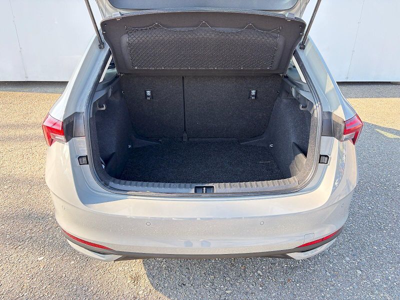 Škoda Scala (2025) 1.0 TSI / 85kW / SELECTION - fotka 12 z 35