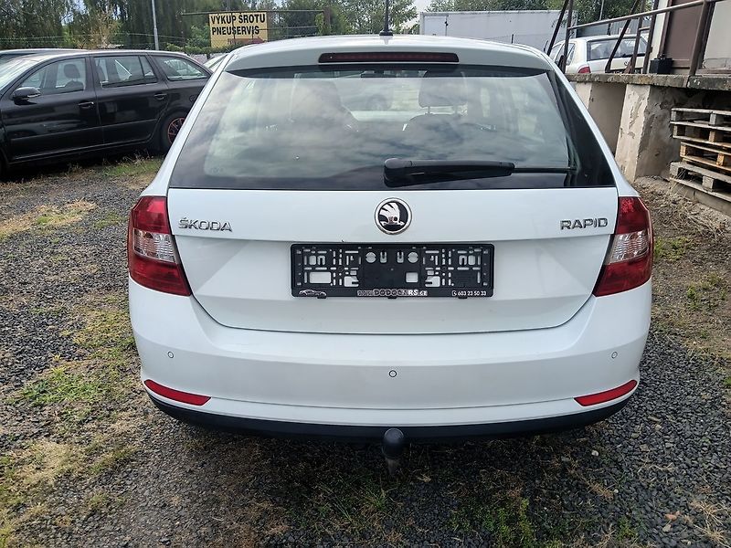Škoda Rapid 1.2 TSI Spaceback 81kw odpočet - fotka 4 z 31