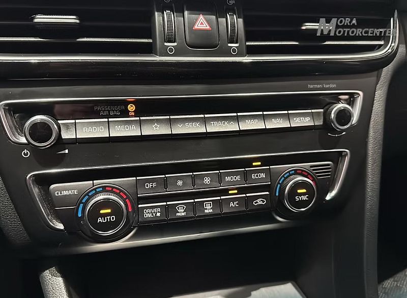 Kia Optima Sport Advance Plus Tažné 360k - fotka 13 z 14