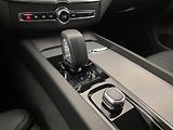 Volvo XC60 B4 AWD BRIGHT PLUS AUT  - náhled 27