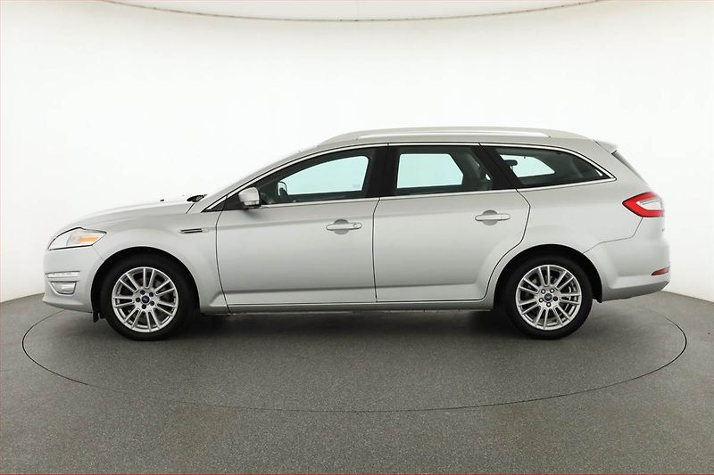 Ford Mondeo (2011) Titanium 2.0 TDCi, nová STK - fotka 3 z 17