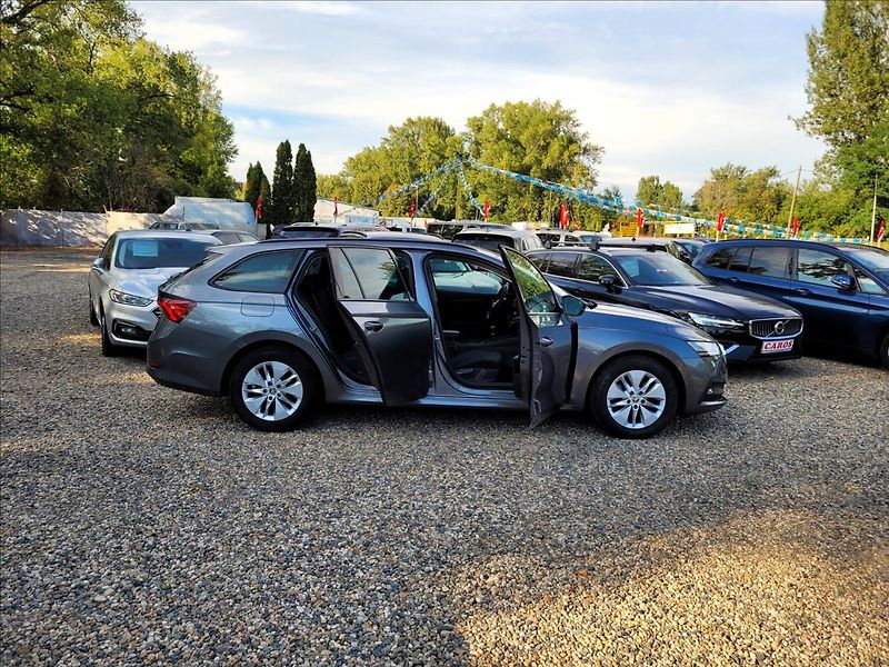 Škoda Octavia 1,0 TSI,NAVI,LED,VIRTUAL,KEYLE - fotka 18 z 50