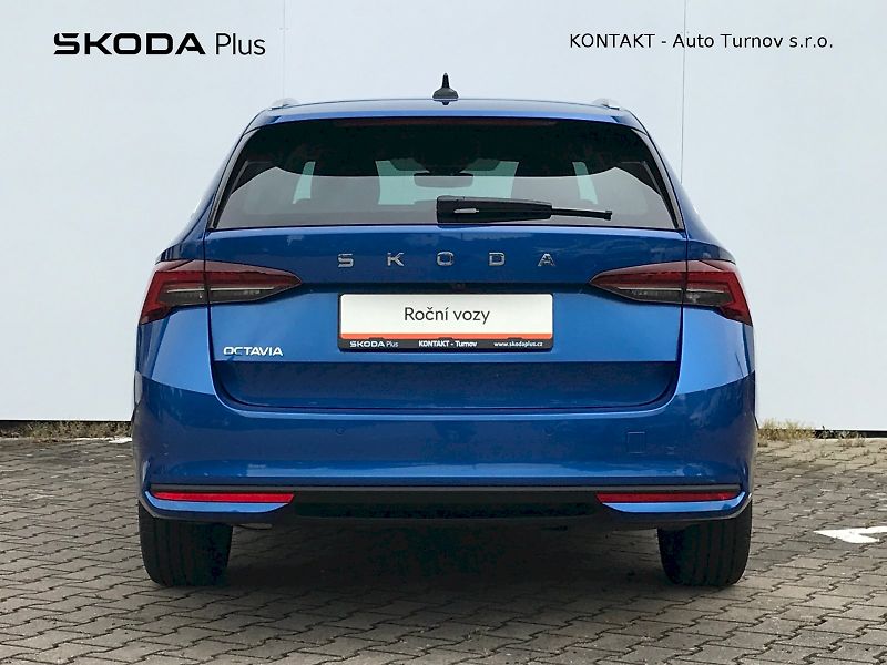 Škoda Octavia (2025) COMBI TOP SELECTION 1,5 TSI - fotka 24 z 26