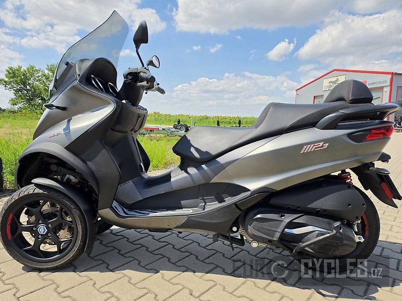 Piaggio MP3 500 (2022) - fotka 7 z 16