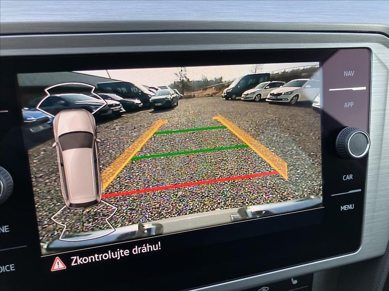 Volkswagen Passat 2,0 TAŽNÉ, KEYLESS, EL.KUFR - fotka 20 z 30