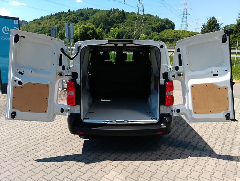 Peugeot Expert (2026)  Polocombi Flexi L3 2.2 MAN6 - fotka 11 z 20