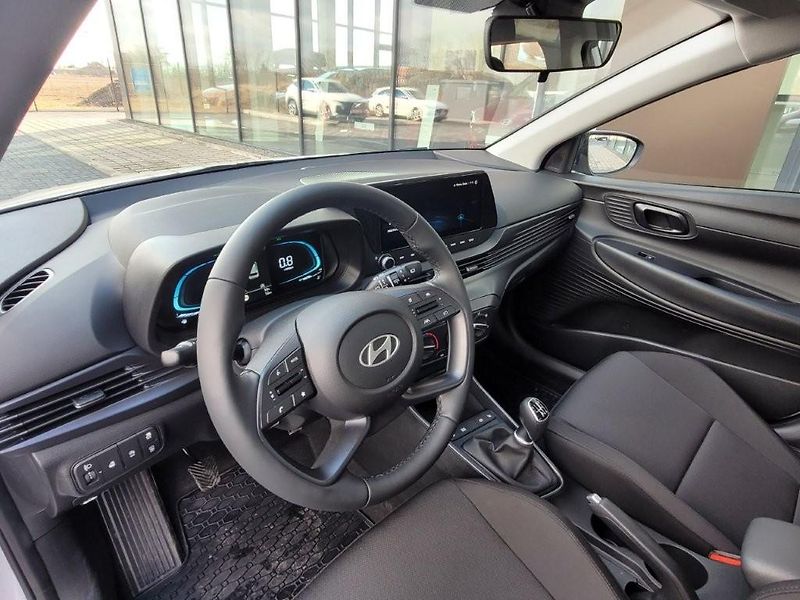 Hyundai Bayon (2026) 1.0 T-GDI 66kW WAVE WINTER - fotka 13 z 27