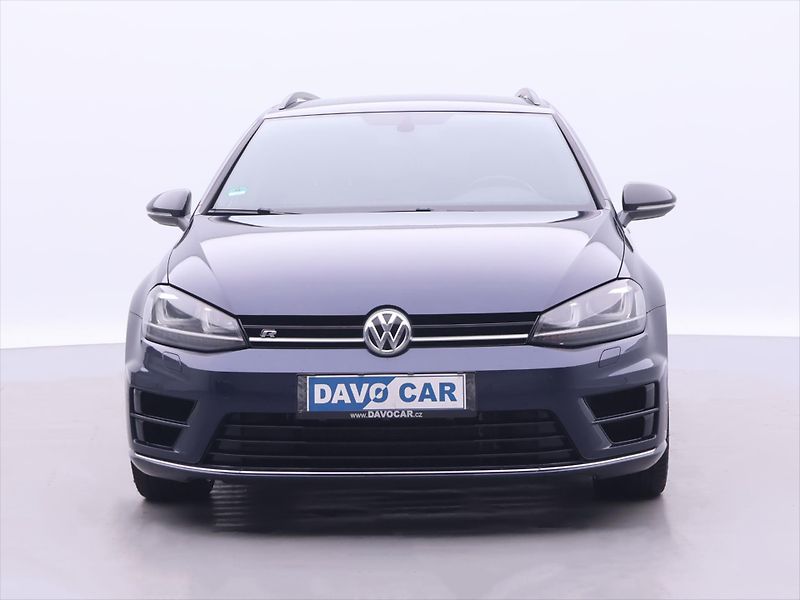 Volkswagen Golf 2,0 TSI R 221kW DSG 4Motion - fotka 2 z 31