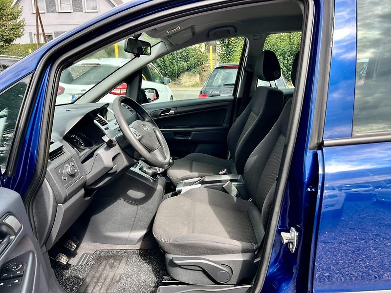 Opel Zafira (2009) 1.6i 110 kW CNG - fotka 12 z 19