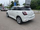 Suzuki Swift Premium 1,2 DualJet Hybrid - náhled 4