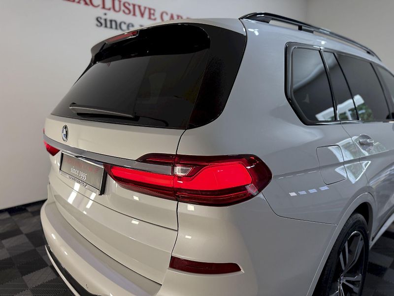 BMW X7 xDrive30d M-Sport Laser FULL - fotka 13 z 53
