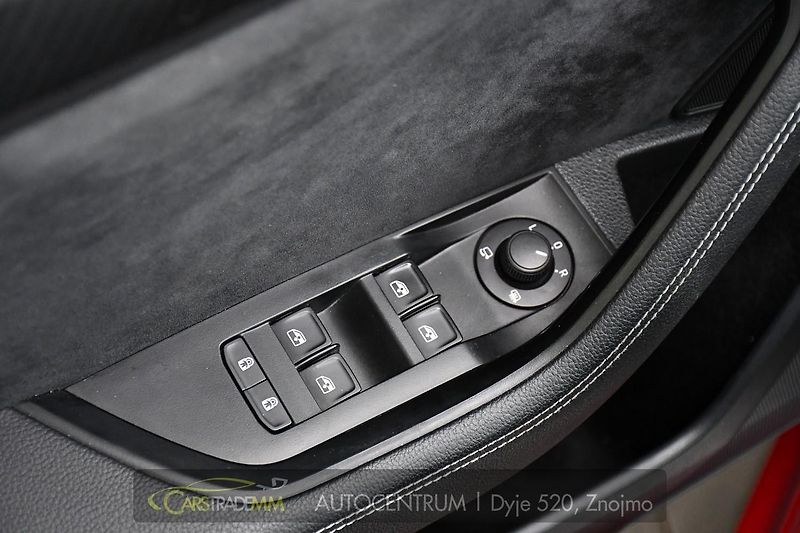 Škoda Superb 2.0TDi SPORTLINE 4X4 NEZ.TOP  - fotka 25 z 52