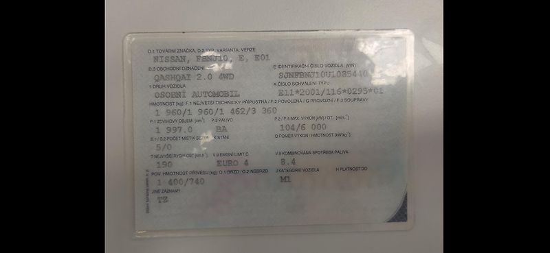Nissan Qashqai (2007) 2.0 4WD - fotka 15 z 28